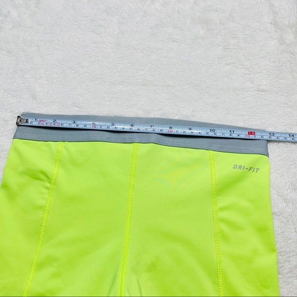 SOLD! Nike Pro 3” Shorts - Picture 7 of 8